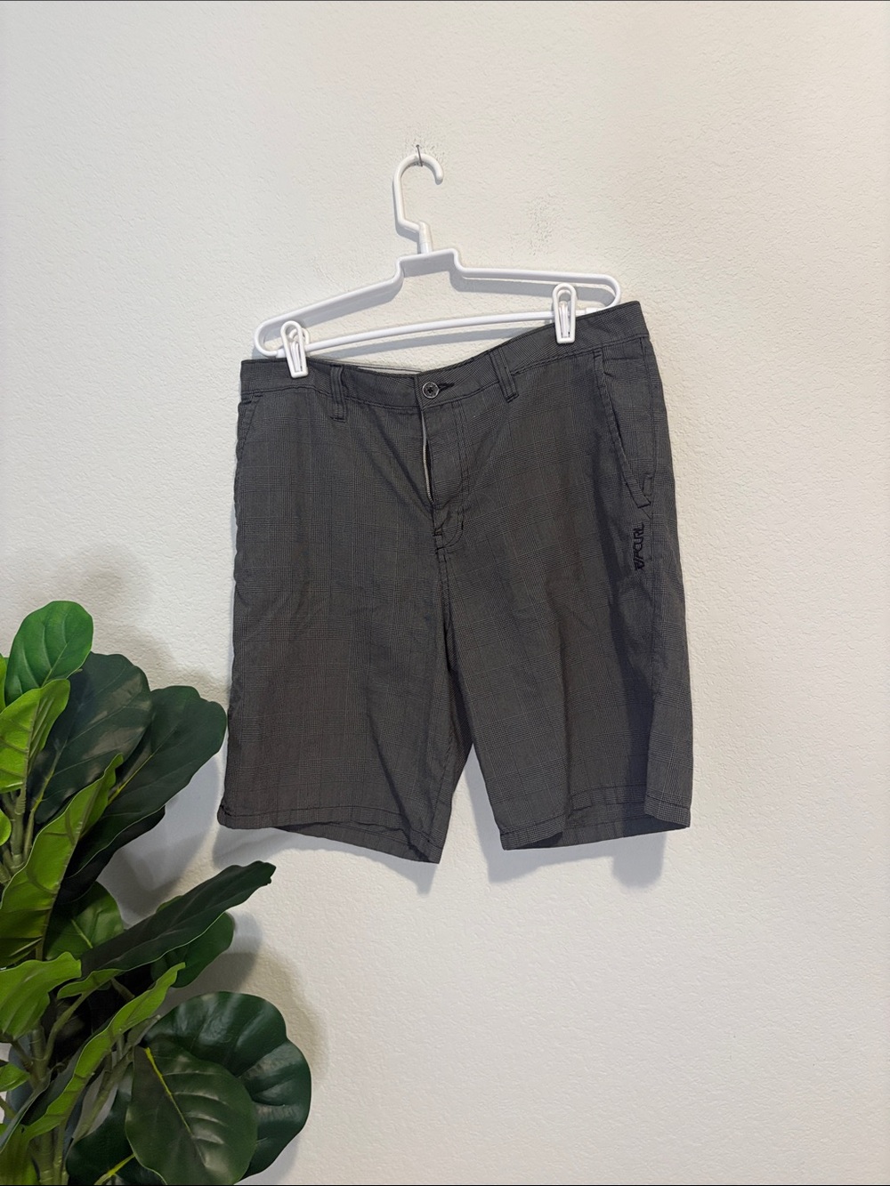 Men's size 34 Ripcurl Gray plaid Shorts